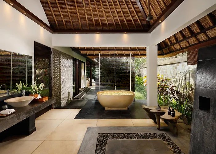 Villa Omecure Kaba Kaba By Nakula